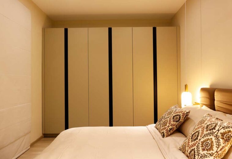 DRUVI WARDROBES